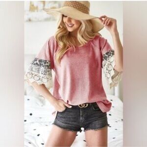 Women's Pink Mauve Lace Sleeve Top